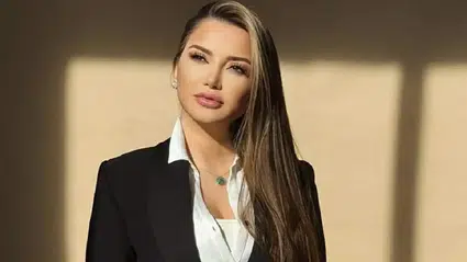 Esra Ezmeci diplomasını gösterdi, bu kez tarih detayı gündem oldu