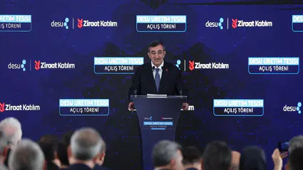 Cevdet Yılmaz'dan sağlık teknolojilerinde 'savunma sanayii' modeli mesajı