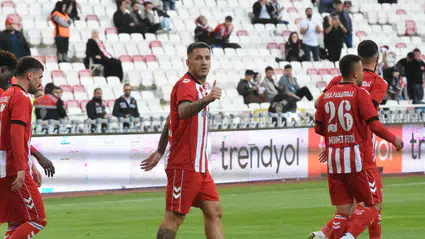 Sivasspor evinde şov yaptı: Pendikspor'a geçit yok