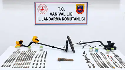 Van'da Roma dönemine ait 529 sikke ele geçirildi: 1 kişi hakkında işlem başlatıldı