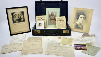 Kraliçe II. Elizabeth'in çocukluk mektubu açık artırmaya çıkıyor