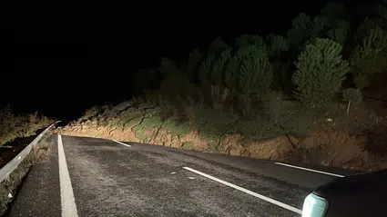 Turgutlu’da heyelan alarmı: İstanbul-İzmir Otoyolu çift yönlü trafiğe kapatıldı