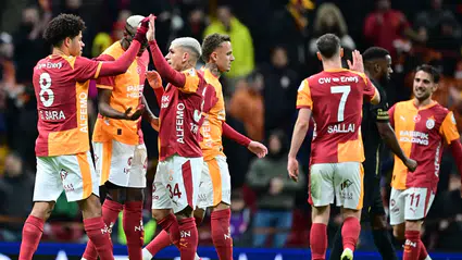 Galatasaray Kayserispor'u 4-0 ile geçti