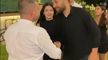 Düğün salonu iptal olmayınca aile buluşmasına dönüştü: Nikaha bir gün kala ayrılan damat gece boyunca dans etti