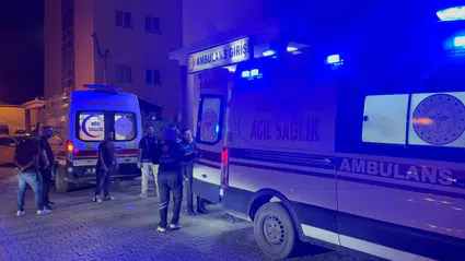 Hakkari'de kına gecesi sonrası arazi kavgası: Düğünü olacak damat yaralandı