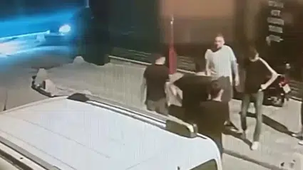 Seyit Nizam’da arkadan bıçaklanan kişi hastaneye kaldırıldı