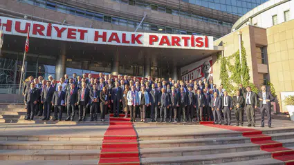 CHP'nin 81 il başkanı tek ses: Bu emanet kişilerin değil, milletin