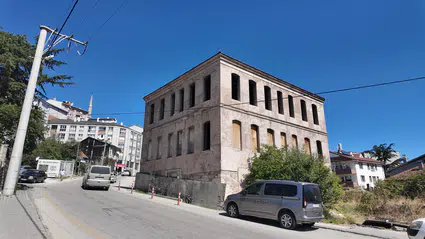 Bolu'nun tarihsel mirası beton yığınları arasında can çekişiyor