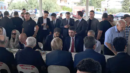Bakan Kurum'dan taziye ziyareti: Acıları paylaşarak büyüyoruz