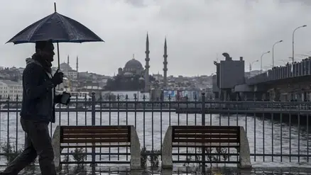 İstanbul için peş peşe uyarılar: Sağanak yağış ve kuvvetli poyraz etkili olacak