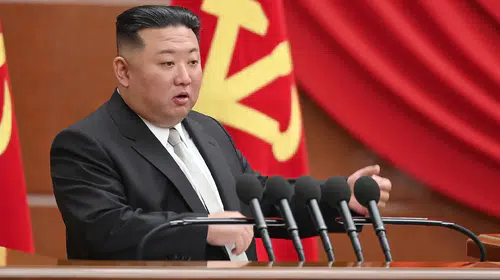 Kuzey Kore’de Kim Jong-un, yüzde 99,93 oyla yeniden zafer kazandı