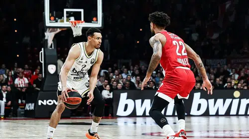 Fenerbahçe Beko, Olympiakos deplasmanında farklı kaybetti