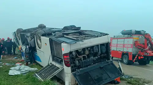 Kozan'da katliam gibi kaza: Ankara-Osmaniye seferini yapan otobüs şarampole yuvarlandı
