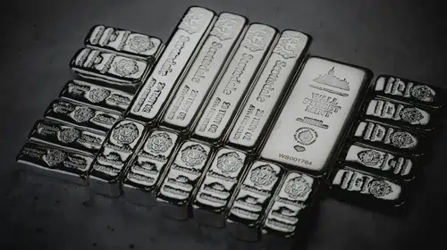 Analistler gümüş için tarih verdi: Jeopolitik risklerin gölgesinde yeni rekor beklentisi