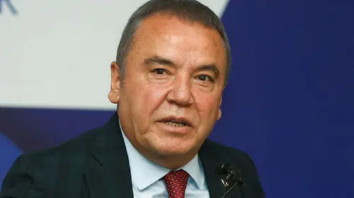 Muhittin Böcek’ten cezaevinden mesaj: “Dik duracağız!”