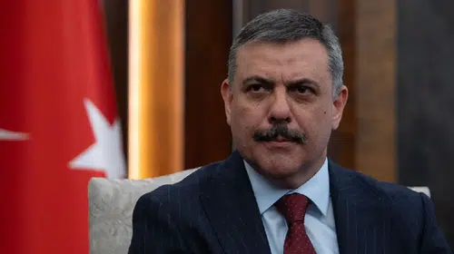 Bakan Çiftçi: APP plakalarında amaç vatandaşa zorluk çıkarmak değil, güvenliği sağlamak