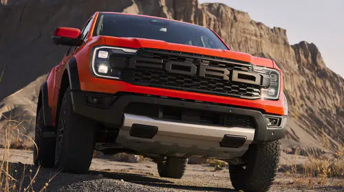 Ford 254 bin aracı geri çağırıyor: Yazılım hatası güvenlik riskine yol açtı