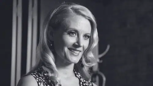 Supernatural yıldızı Carrie Anne Fleming hayatını kaybetti