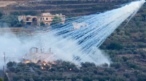 İsrail Lübnan'da belediye binasını hedef aldı: Belediye başkanı ve ekibi hayatını kaybetti