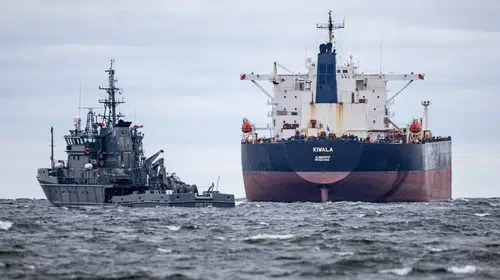 İngiltere, Rus petrol tankerlerine karşı askeri gücünü devreye alıyor