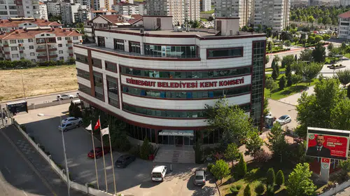 Etimesgut Belediyesi'nde operasyon: 4 gözaltı