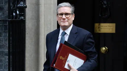 İngiltere Başbakanı Keir Starmer açıkladı: İngiltere geniş çaplı bir savaşa dahil olmayacak