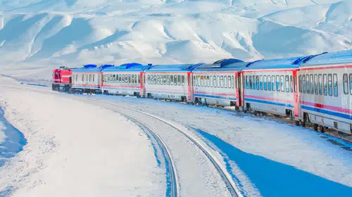Turistik Doğu Ekspresi kış sezonunu kapattı: 10 binden fazla yolcu ağırlandı