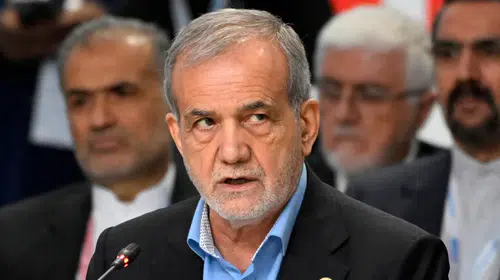 Pezeşkiyan'dan dünyaya çağrı: Bu ateş her yeri yakacak