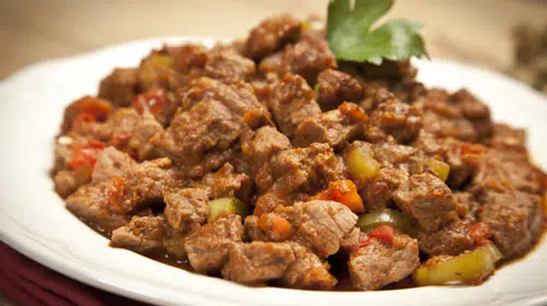 Mersin Büyükşehir Aşevinde “tek tırnaklı” eti bulundu: 213 kilo kavurma imha edildi