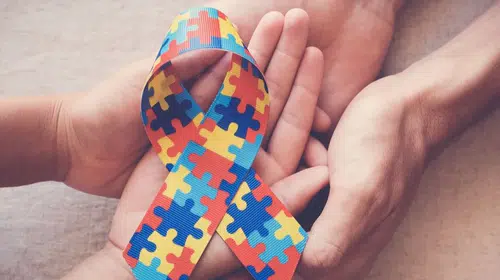 1970'lerde 10 binde bir görülen otizm, günümüzde her 33 çocuktan birinde görülüyor