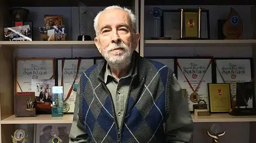 Gazeteci Emin Çölaşan yoğun bakıma alındı