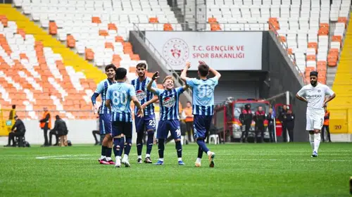 Adana Demirspor sezonun ilk galibiyetini aldı: Manisa FK'yı 2-1 devirdi