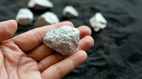 Alüminyum piyasasında savaş alarmı: Fiyatlar 4 yılın zirvesine dayandı