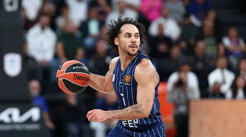 Anadolu Efes’te bir devir sona erdi: Shane Larkin ile yollar ayrıldı