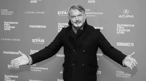 Jurassic Park'ın yıldızı Sam Neill 78 yaşında hayatını kaybetti