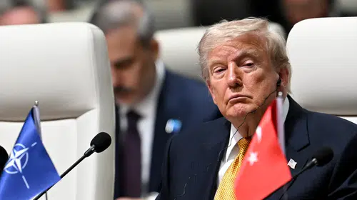 Trump'tan İran mesajı: "Bu akşam çok sert şekilde vuracağız"