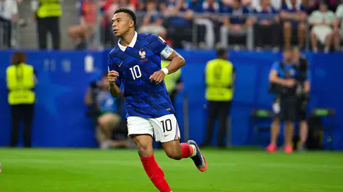 Kylian Mbappe tarihe geçti: Dünya Kupası'nda üst üste gol kralı olan ilk futbolcu