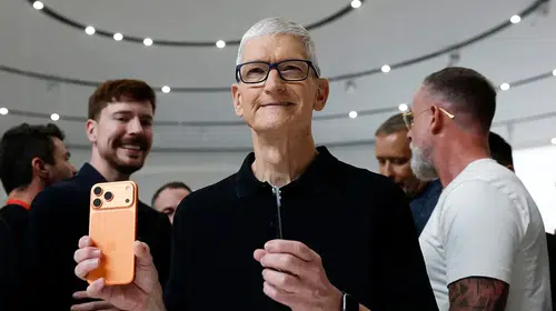 Apple'dan iPhone fiyatlarına zam sinyali: Tim Cook artan çip maliyetlerine dikkat çekti