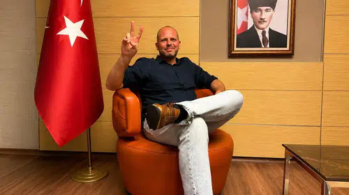 Belçikalı bakandan Atatürk paylaşımı sonrası özür: Tepkilerin ardından fotoğrafı kaldırdı
