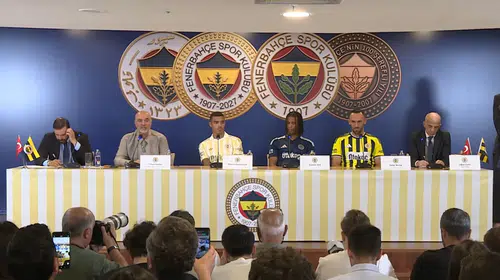 Fenerbahçe, Greenwood, Aké ve Muriqi için imza töreni düzenledi