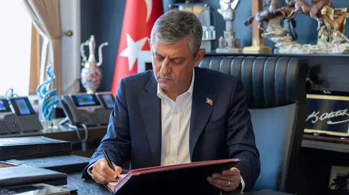 Özgür Özel: Yeni Parti iktidar hedefiyle yola çıktı, 200'den fazla belediye katılım hazırlığında