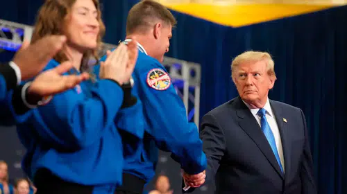 Trump'ın 'tarihin en büyüğü' dediği petrol mutabakatına Karakas'tan onay geldi