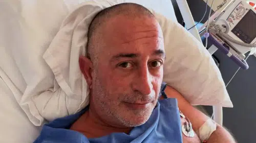 Sağlık Bakanı Memişoğlu'ndan Cem Yılmaz mesajı: Yoğun bakımda tedavisi devam ediyor