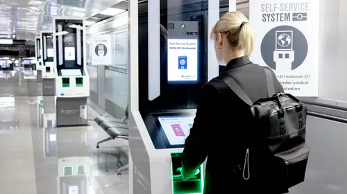 Avrupa'da pasaport kontrolü uzadı: Bazı havalimanlarında bekleme süresi 2 saate çıktı
