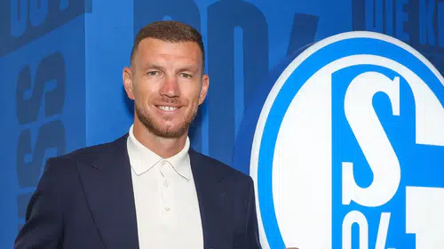 Edin Dzeko, Schalke ile 1 yıllık yeni sözleşme imzaladı