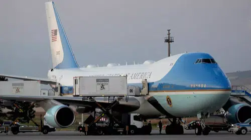 Amerikan basını yazdı: Trump Türkiye'den gizlice askeri uçakla ayrılmış