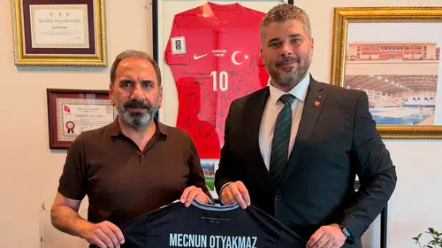 Karşıyaka yönetimi bahis cezalı futbolcusu için TFF'nin kapısını çaldı