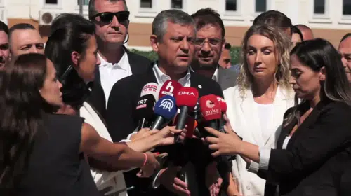 İBB davasında İmamoğlu'na savunma engeli: Özel'den mahkeme başkanına 'beyzade' tepkisi