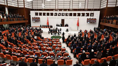 Şehit aileleri ve gazilere yönelik düzenlemeler yasalaştı