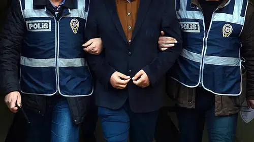 Kırmızı bültenle aranan 60 suçlu Türkiye’ye iade edildi
